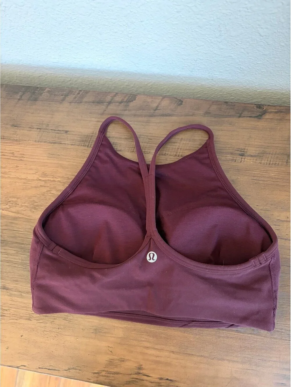 Lululemon Flow Y Wrap-Front High-Neck Bra *Light Support, B/C Cup Cassis Red siz